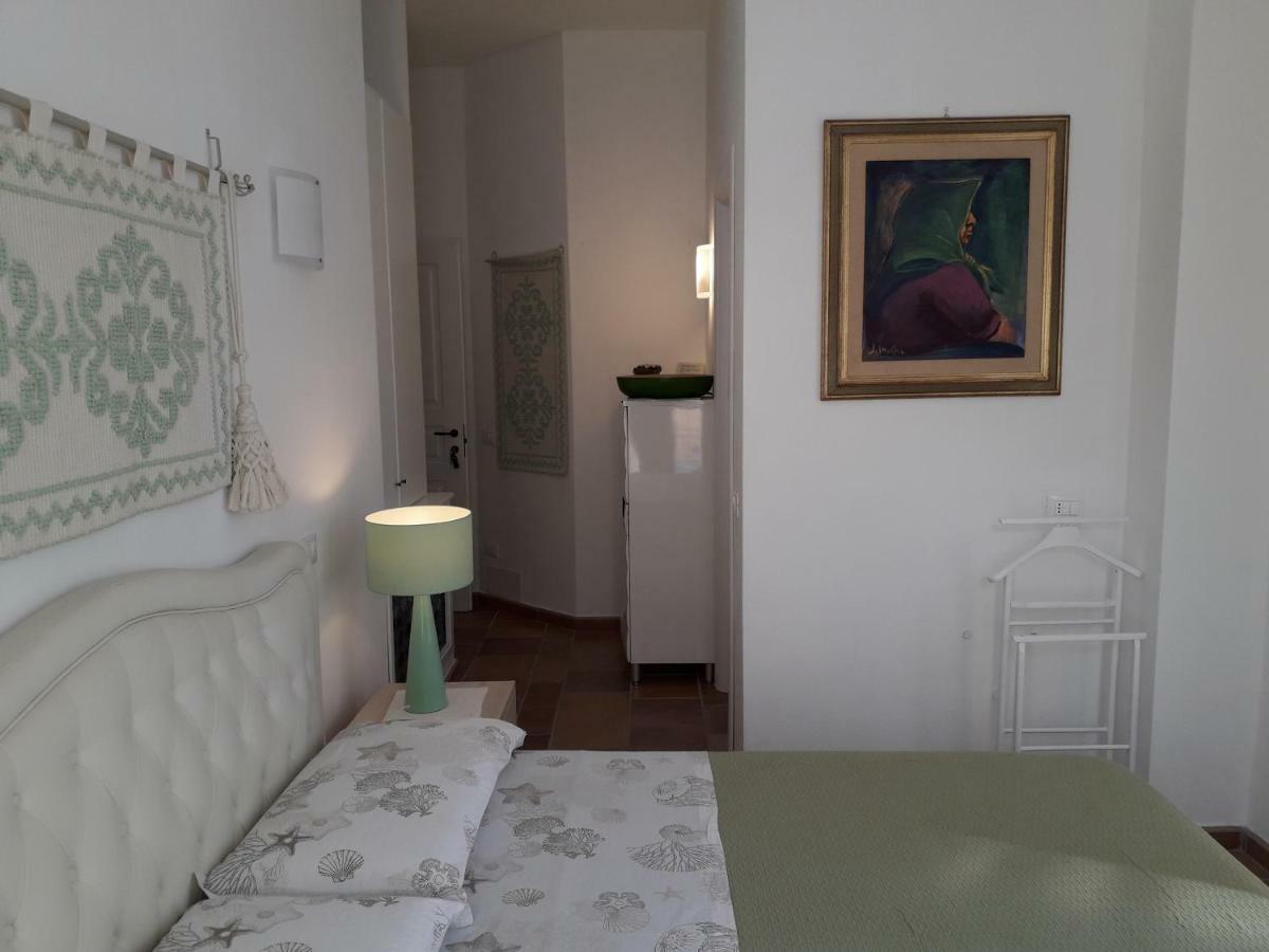B&B Il Porticciolo Portoscuso Dış mekan fotoğraf